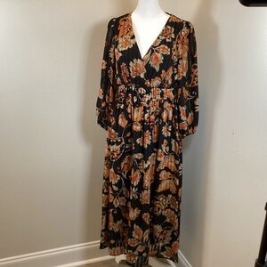Maison Tara Floral Chiffon Flowy Sleeves Midi Dress Size 10 Smocked Waistline